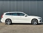 Volvo V60 B3 163pk Geartronic Mild Hybrid Business Pro I Trekhaak Elektr. 1800KG I Achterklep Elektr. I 19"LM I All Season