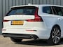 Volvo V60 B3 163pk Geartronic Mild Hybrid Business Pro I Trekhaak Elektr. 1800KG I Achterklep Elektr. I 19"LM I All Season