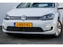 Volkswagen E-Golf e-Golf Stoelverwarming/ LED/ Full map navigatie/ Cruise control/ PDC/ Snellaad