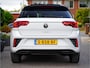 Volkswagen T-Roc 1.5 TSI 3X R-LINE PANODAK CAMERA NAVI LED DIGi-DASH 18INCH.LMV BLACK-LINE PARKASSIST PDC