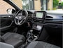 Volkswagen T-Roc 1.5 TSI 3X R-LINE PANODAK CAMERA NAVI LED DIGi-DASH 18INCH.LMV BLACK-LINE PARKASSIST PDC