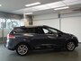 Renault Clio Estate 0.9 TCe Limited, Navigatie, Airco, Elek ramen/spiegels, Cruise controle, Lm velgen 15'', Pdc achter, Trekhaak, Dealer onderhouden, Nette staat!! 3 maanden garantie op motor en versnellingbak.