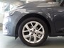Renault Clio Estate 0.9 TCe Limited, Navigatie, Airco, Elek ramen/spiegels, Cruise controle, Lm velgen 15'', Pdc achter, Trekhaak, Dealer onderhouden, Nette staat!! 3 maanden garantie op motor en versnellingbak.