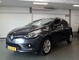 Renault Clio Estate 0.9 TCe Limited, Navigatie, Airco, Elek ramen/spiegels, Cruise controle, Lm velgen 15'', Pdc achter, Trekhaak, Dealer onderhouden, Nette staat!! 3 maanden garantie op motor en versnellingbak.