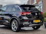 Volkswagen T-Roc 1.5 TSI AUT7 SPORT R-LINE 150PK NAVI CAMERA DIGI-DASH APPLE-CARPLAY LED LMV PDC