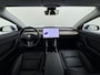 Tesla Model 3 SR+ 325PK Trekhaak AutoPilot Leer PanoramaDak Adaptive Cruise Lmv 18" Camera's Elektr.-Stuur+Stoelen+Spiegels+Geheugen+Easy-Entry+Verwarmde stoelen Park assistent Pdc WIFI Ecc Lane-Assist Speed-Assist Soh 83% Ecc Navi Led DAB Voorverwarmen interieur via App Keyless One-Pedal-Drive 1.000KG Trekgewicht 1e Eigenaar Origineel Nederlandse Auto Fabrieksgarantie op Accu en Motor tot 160.000km/04-12-2027