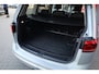 Volkswagen Touran 1.8 TSI Highline 132KW/180PK DSG, nieuw door ons geleverd en onderhouden, Automatische airco, lichtmetalen velgen, parkeersensoren voor en achter, adaptive cruisecontrol, Bearlock antidiefstal slot, alarm.