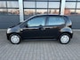 Volkswagen Up! 1.0 60pk Move up!