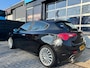 Alfa Romeo Giulietta 1.4 T 170Pk Distinctive Airco Navi Leder Cruise Xenon 18inch pdc Geheel Dealeronderhouden!!!