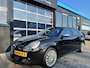 Alfa Romeo Giulietta 1.4 T 170Pk Distinctive Airco Navi Leder Cruise Xenon 18inch pdc Geheel Dealeronderhouden!!!
