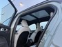 Volvo EX40 Single Motor Extended Range Ultra 82 kWh Panoramadak | 19 inch lichtmetalen velgen | Dawn Fusion microtech bekleding | Elektrisch verstelbare voorstoelen | Stoel- & Stuurwielverwarming | Harman Kardon audio
