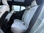 Volvo EX40 Single Motor Extended Range Ultra 82 kWh Panoramadak | 19 inch lichtmetalen velgen | Dawn Fusion microtech bekleding | Elektrisch verstelbare voorstoelen | Stoel- & Stuurwielverwarming | Harman Kardon audio