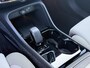 Volvo EX40 Single Motor Extended Range Ultra 82 kWh Panoramadak | 19 inch lichtmetalen velgen | Dawn Fusion microtech bekleding | Elektrisch verstelbare voorstoelen | Stoel- & Stuurwielverwarming | Harman Kardon audio