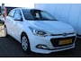 Hyundai i20 1.2 HP i-Motion Airco l Cruise control l Bluetooth l parkeer sensoren