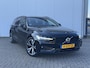 Volvo V60 2.0 B4 R-Design|ACC|el.bed.sport.st|Blis|Trekh.|MJ.2023