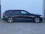 Volvo V60 2.0 B4 R-Design|ACC|el.bed.sport.st|Blis|Trekh.|MJ.2023