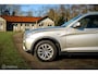 BMW X3 xDrive28i High Executive | NW Ketting | PANO |