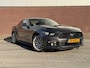 Ford Mustang Fastback 2.3 EcoBoost | Handgeschakeld | Sensoren | Stoel verwarm/venti