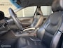 Volvo XC70 2.5 T Momentum 209Pk | Automaat | Stoelverwarmin