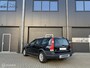 Volvo XC70 2.5 T Momentum 209Pk | Automaat | Stoelverwarmin