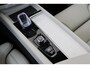 Volvo XC60 II T8 PLUG-IN HYBRID AWD ULTRA DARK -PANO.DAK|HARMAN/KARDON|360°CAM|GEVENT.LEDER+MASSAGE|HEAD-UP DISP.|TREKHAAK|PRIVACY.GLAS|21"