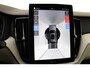 Volvo XC60 II T8 PLUG-IN HYBRID AWD ULTRA DARK -PANO.DAK|HARMAN/KARDON|360°CAM|GEVENT.LEDER+MASSAGE|HEAD-UP DISP.|TREKHAAK|PRIVACY.GLAS|21"