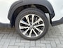 Toyota Corolla Cross Hybrid 140 Style **PREMIUM PACK/ DODEHOEK DETECTIE/ STUURVERWARMING**