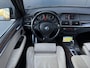 BMW X5 xDrive35I M-Pakket 7-Persoons - Leder - Navi - Panoramadak - Elektrische Verstelbare Stoelen