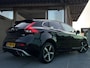 Volvo V40 1.5 T3 Polar+ Sport Automaat, R-design, Panoramadak, Stoelverwarming, High performance audio, Extra getinte ramen vanaf B-stijl, Climate control, Cruise control