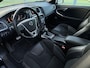 Volvo V40 1.5 T3 Polar+ Sport Automaat, R-design, Panoramadak, Stoelverwarming, High performance audio, Extra getinte ramen vanaf B-stijl, Climate control, Cruise control