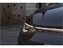 Volkswagen Golf 2.0 TSI R 4Motion | Performance | Akrapovic | Maxton | Stage 1 | Panorama | HUD | Service Nieuw |