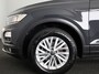 Volkswagen T-Roc 1.0 TSI Style | Parkeersensoren voor en achter | Cruise controle adaptief | Apple Carplay en Android auto |