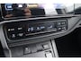 Toyota Auris 1.8 Hybrid Aspiration Apple Carplay Cruise Control 4 Seizoenen Banden