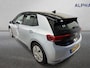 Volkswagen ID.3 Life 58 kWh Airco ECC Navi Carplay PDC VA Adaptive Cruise Control Full LED Sfeerverlichting