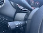 Fiat Punto Evo 0.9 TwinAir Lounge Schuif/kanteldak - Airco - Parkeersensor achter - Cruise control - Trekhaak - Licht metalen velgen 16 inch - Mistlampen voor - Telefoonhouder - Radio/cd speler - Start/stop systeem - Stuur leder - Elektrische ramen voor - Bluetooth