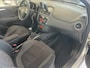 Fiat Punto Evo 0.9 TwinAir Lounge Schuif/kanteldak - Airco - Parkeersensor achter - Cruise control - Trekhaak - Licht metalen velgen 16 inch - Mistlampen voor - Telefoonhouder - Radio/cd speler - Start/stop systeem - Stuur leder - Elektrische ramen voor - Bluetooth