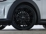 MINI Cooper Mini 1.5 136 PK Camden Go Edition | LED | Black Line | Leder | Achteruitrijcamera | Stoelverwarming |