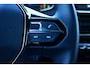 Peugeot e-2008 EV 136PK 50KWH ACTIVE PACK AUTOMAAT / NAVI / CLIMA / LED / PDC / 16"LMV / SOH 100% / 3-FASE / BLUETOOTH / CRUISECONTROL / 1E EIGENAAR / SCHITTERENDE STAAT !!