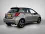 Toyota Yaris 1.5 Hybrid Dynamic Bi-Tone | Pano | Navigatie | Climate Control | LMV | Cruise |