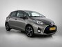 Toyota Yaris 1.5 Hybrid Dynamic Bi-Tone | Pano | Navigatie | Climate Control | LMV | Cruise |