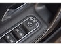 Mercedes-Benz A-klasse 200 Launch Edition | Automaat | trekhaak elektrisch uitklapbaar | stof/lederen bekleding |