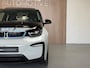 BMW i3 42KWH - 100% SOH - PANORAMADAK - STOELVERWARMING