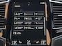 Volvo XC90 2.0 T8 Recharge AWD R-Design Ultimate Dark /Apple Carplay/Luchtvering/360 camera/Panodak/Stoel-stuurverw./HUD/H&K audio/Adaptive Cruise/Full LED/Trekhaak/(MET GARANTIE*)