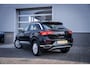 Volkswagen T-Roc 1.0 TSI Style | Airco | Cruise control adaptief | Lichtmetalen velgen 16"