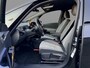 Volkswagen ID.3 Life 58 kWh Black Edition SoH 93,4% / Trekhaak / Stoelverwarming / Adaptive cruise / Carplay / Navigatie / Full LED / Dealeronderhouden / Fabrieksgarantie / 1e Eigenaar /