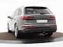 Audi Q7 55 TFSIe 380pk Tiptronic Quattro S Line · Panoramdak · Trekhaak ·  Leder · 360 Camera · Luchtvering · Elek. Achterklep · Massage · Stoelkoeling · 22'' Inch ·