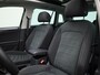 Volkswagen Tiguan 1.4TSIeHybrid 180kW/245PK Elegance DSG · Panoramadak · Apple/Android Car Play · Camera + Parkeersensoren