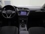 Volkswagen Tiguan 1.4TSIeHybrid 180kW/245PK Elegance DSG · Panoramadak · Apple/Android Car Play · Camera + Parkeersensoren