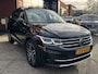 Volkswagen Tiguan 1.4 TSI eHybrid Business+ // PANO SCHUIF-DAK // IQ-Light // ADAPTIVE CRUISE // AFN. TREKHAAK // ELEK. ACHTERKLEP // PDC V+A //