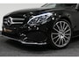 Mercedes-Benz C-klasse Estate 220 CDI AMG Line / Panoramadak / Burmester Surround Sound / Trekhaak (zwenkbaar) / Achteruitrijcamera / 19'' LMV / Stoelverwarming / Elektr. verstelbare voorstoelen (deels) / Ambienteverlichting / LED koplampen / Grootlichtassistent / Cruise Control / Navigatie / Elektr. achterklep